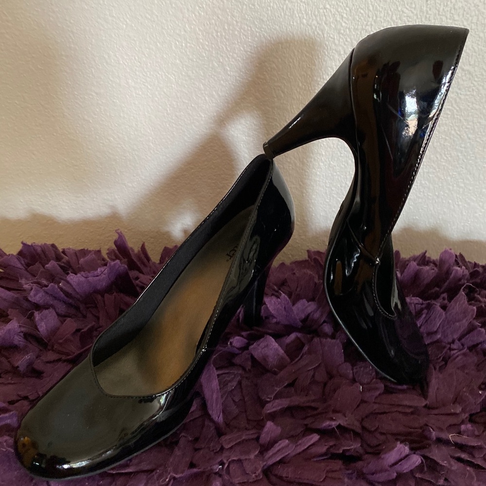 Dexter black pumps  sz 9